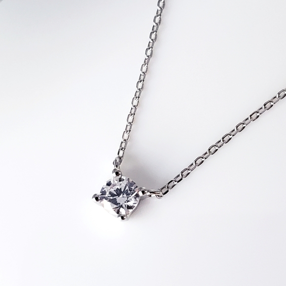 NEW 925 Sterling Silver 4MM Round CZ Diamond Solitaire Pendant Necklace - Picture 2 of 11